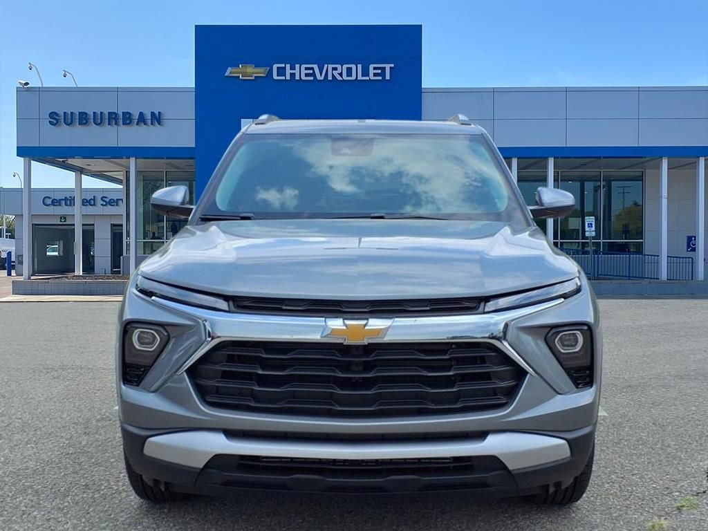 2026 Chevrolet Trailblazer LT photo 2