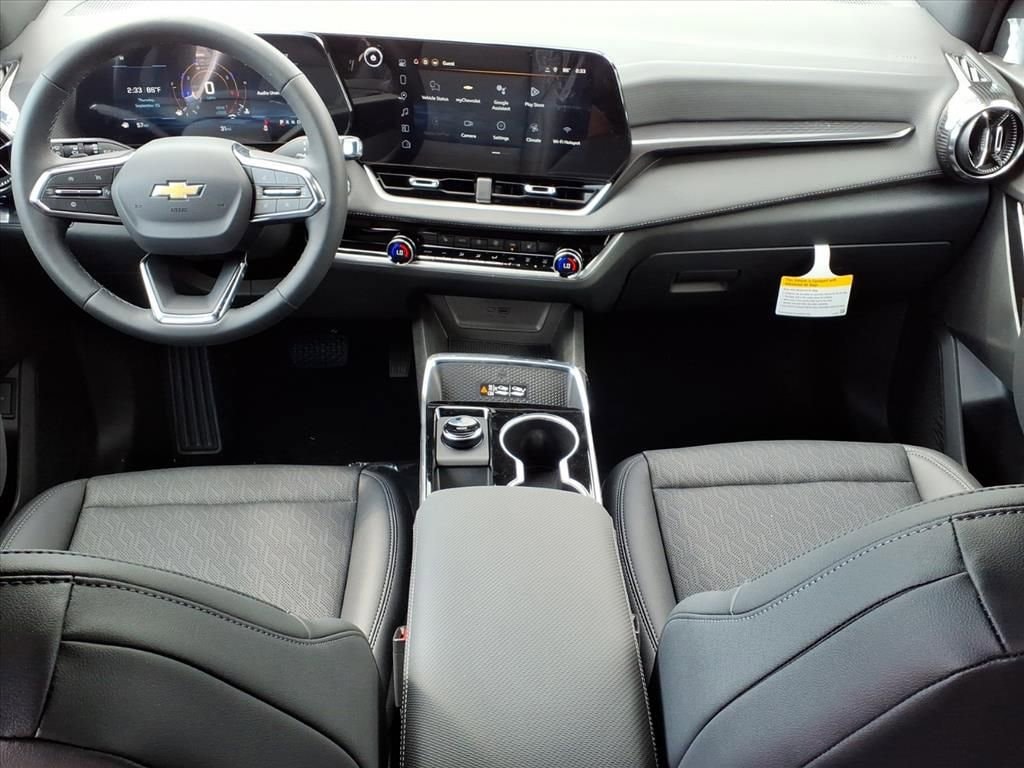 Thumbnail: 2026 Chevrolet Equinox - 10