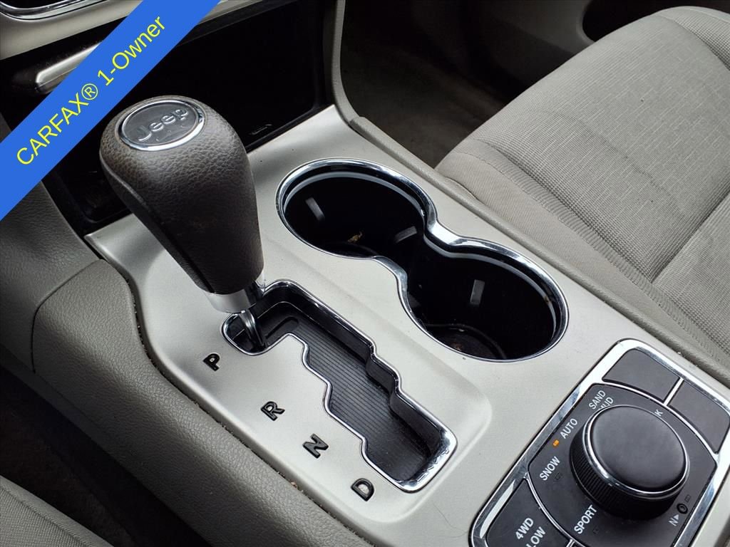 Thumbnail: 2013 Jeep Grand Cherokee - 25