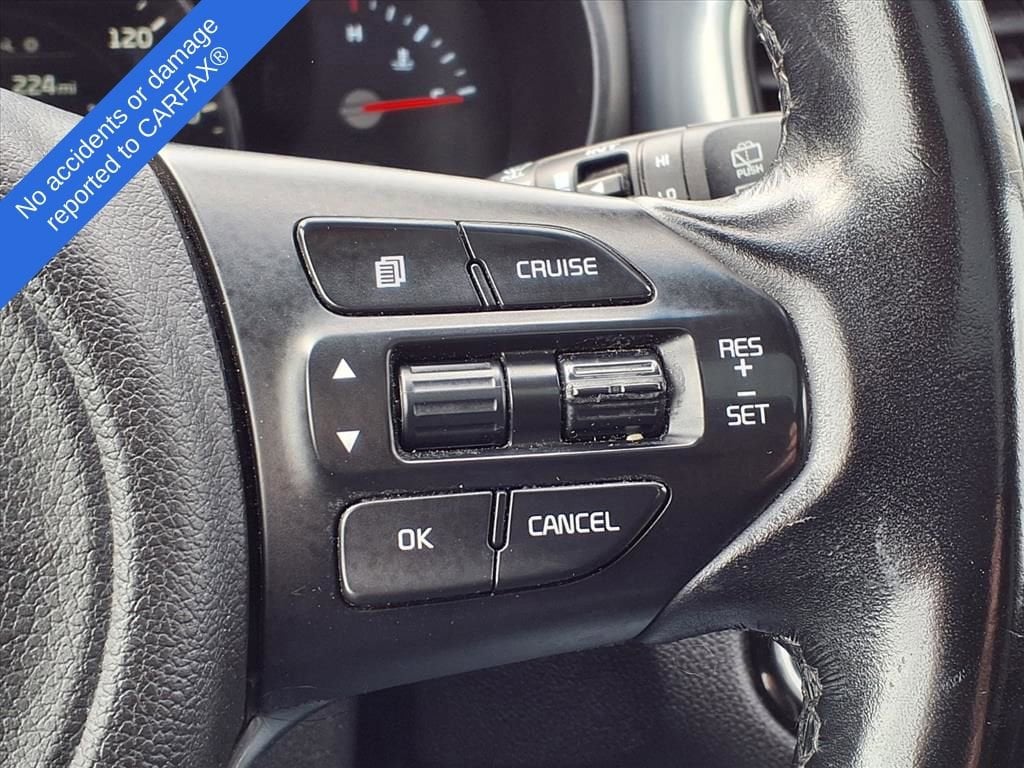 Thumbnail: 2016 Kia Sorento - 23