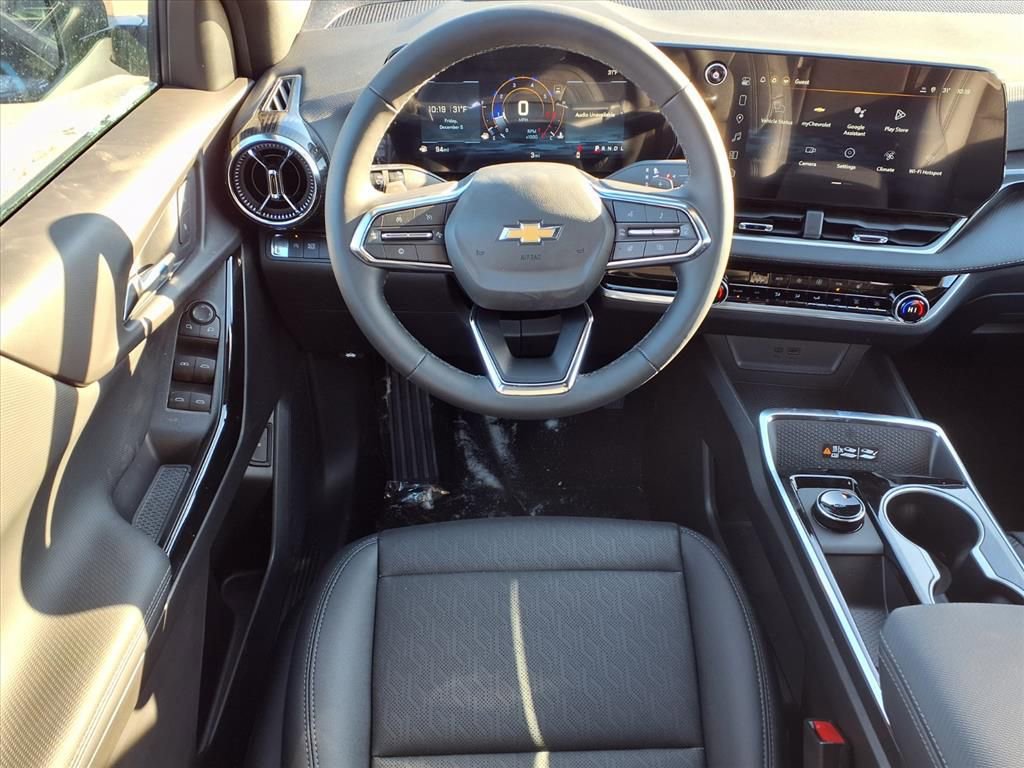 Thumbnail: 2026 Chevrolet Equinox - 11