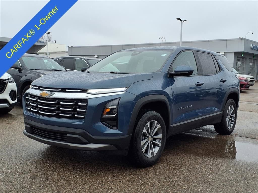 2025 Chevrolet Equinox LT's photo