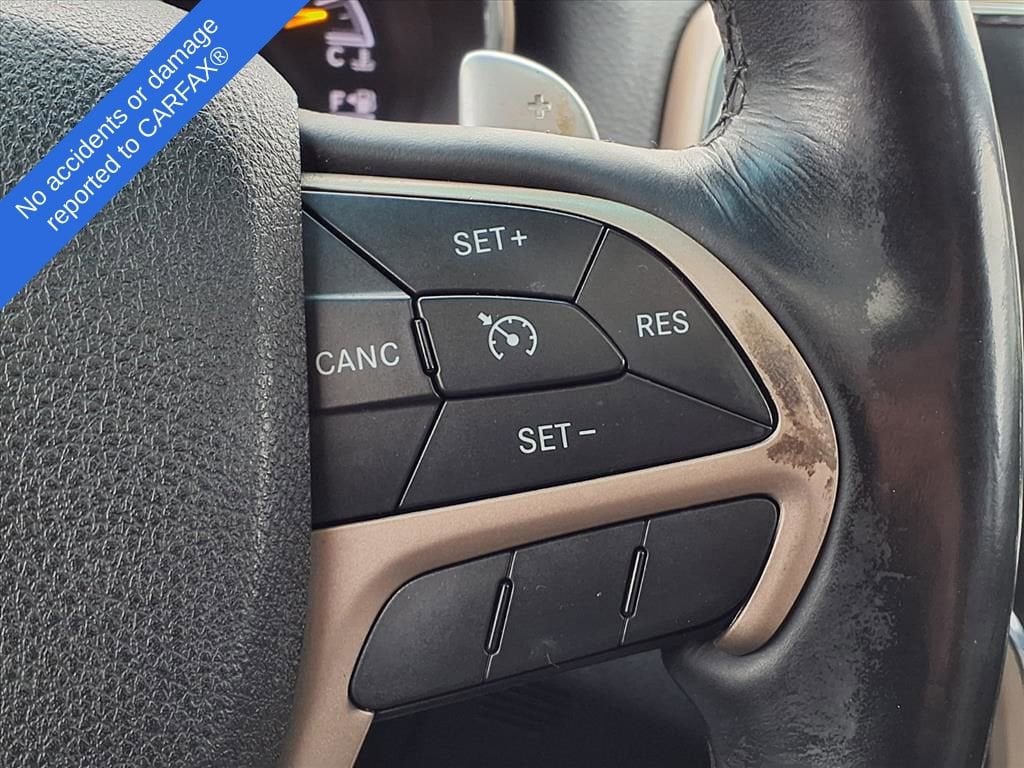 Thumbnail: 2015 Jeep Grand Cherokee - 25