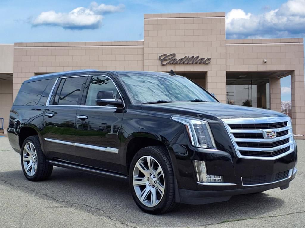 2020 Cadillac Escalade ESV Premium Luxury photo 3