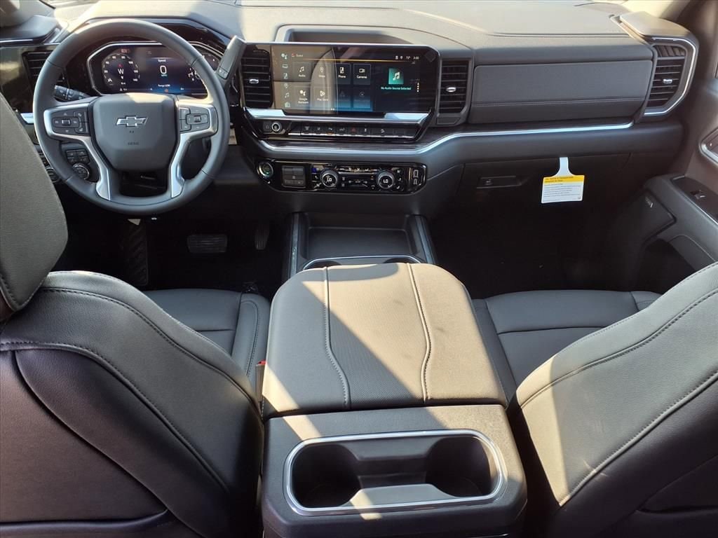 Thumbnail: 2026 Chevrolet Silverado 2500 - 9