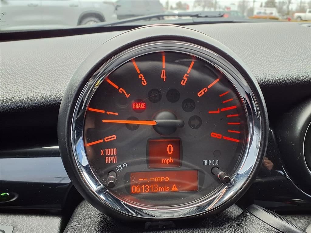 Thumbnail: 2014 MINI Cooper Coupe - 17