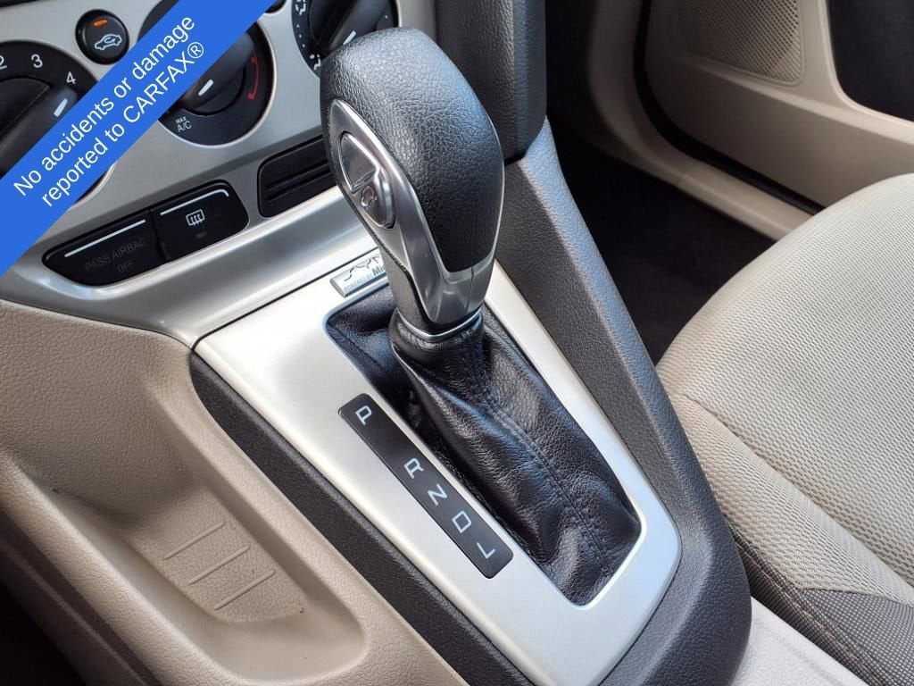 Thumbnail: 2014 Ford Focus - 26