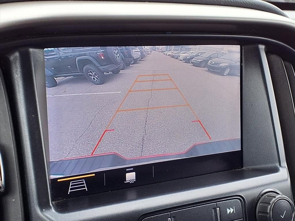 Thumbnail: 2019 Chevrolet Colorado - 23