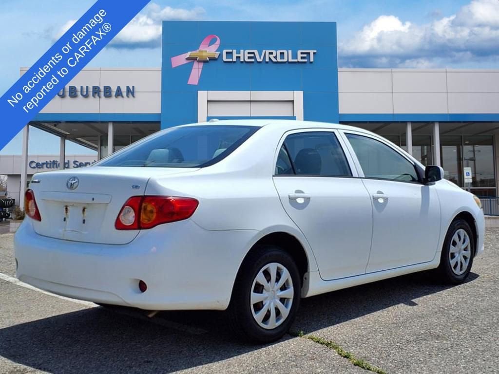 Thumbnail: 2010 Toyota Corolla - 5