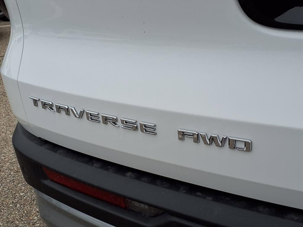 Thumbnail: 2026 Chevrolet Traverse - 8