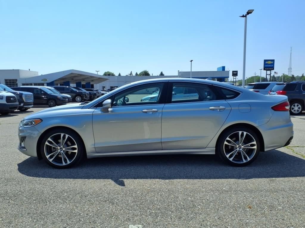 2020 Ford Fusion Titanium 8