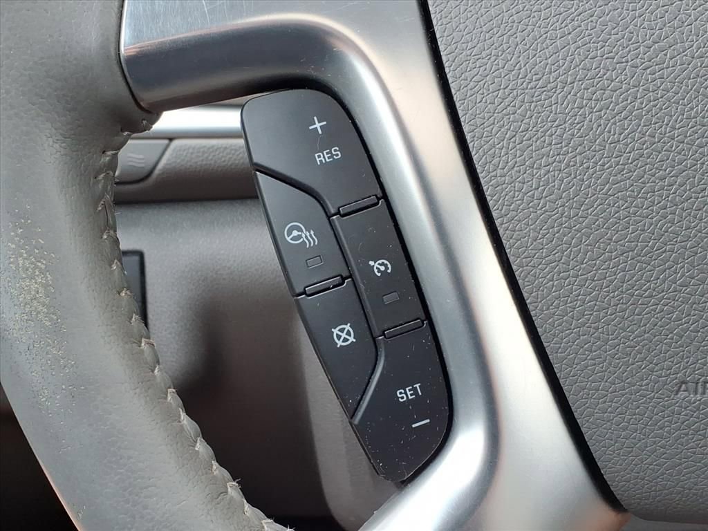 Thumbnail: 2014 Chevrolet Traverse - 21
