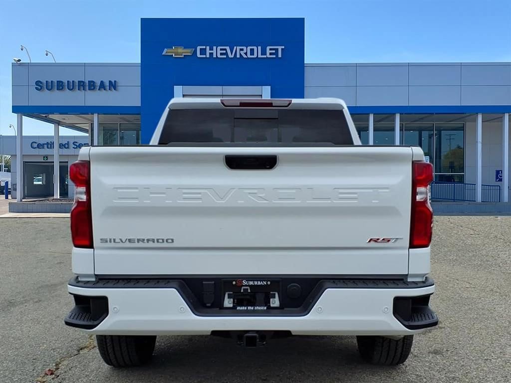 Thumbnail: 2026 Chevrolet Silverado 1500 - 5