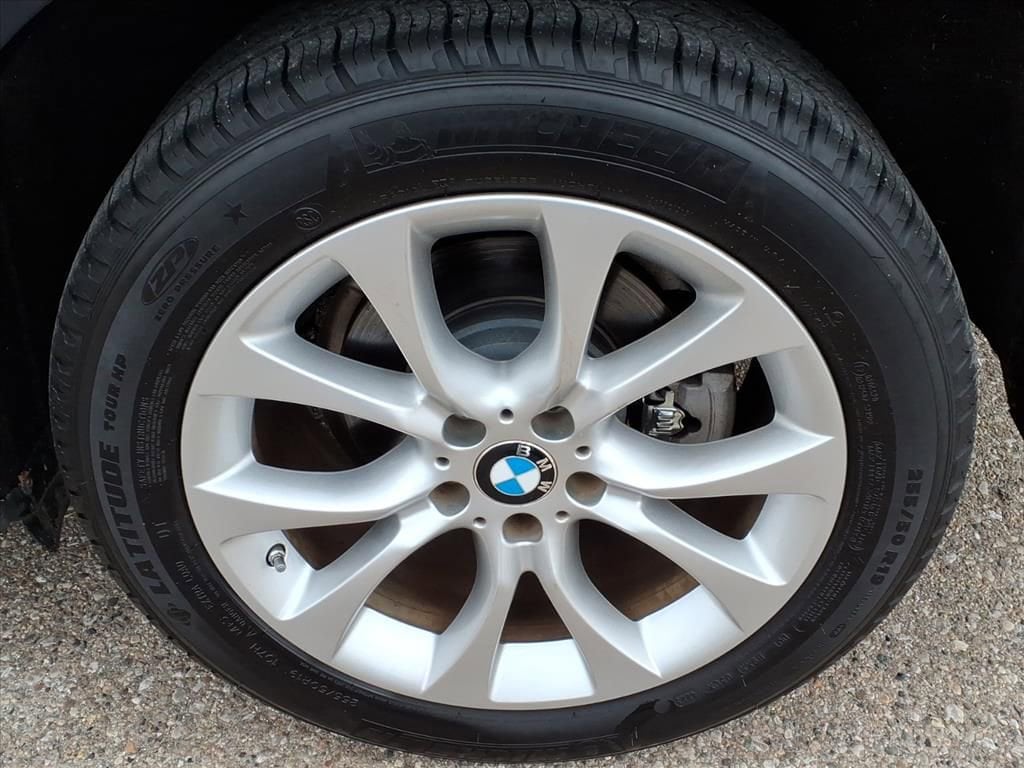 Thumbnail: 2015 BMW X5 - 8