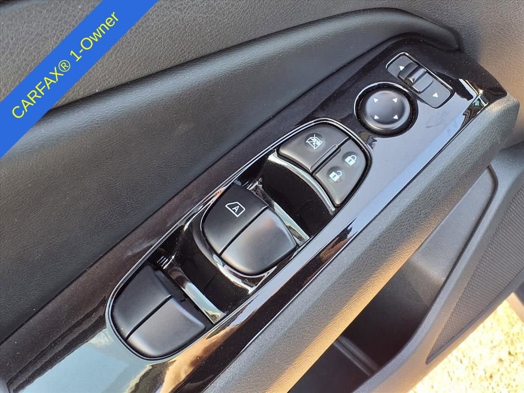 Thumbnail: 2023 Nissan Altima - 15