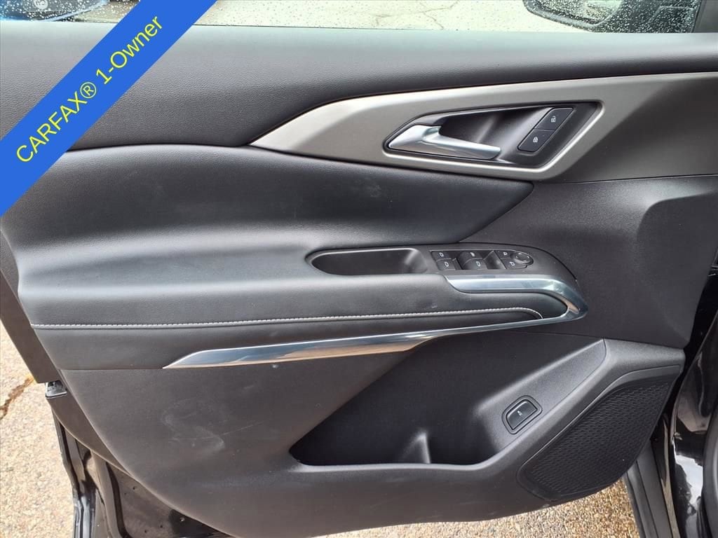 Thumbnail: 2025 Chevrolet Traverse - 14