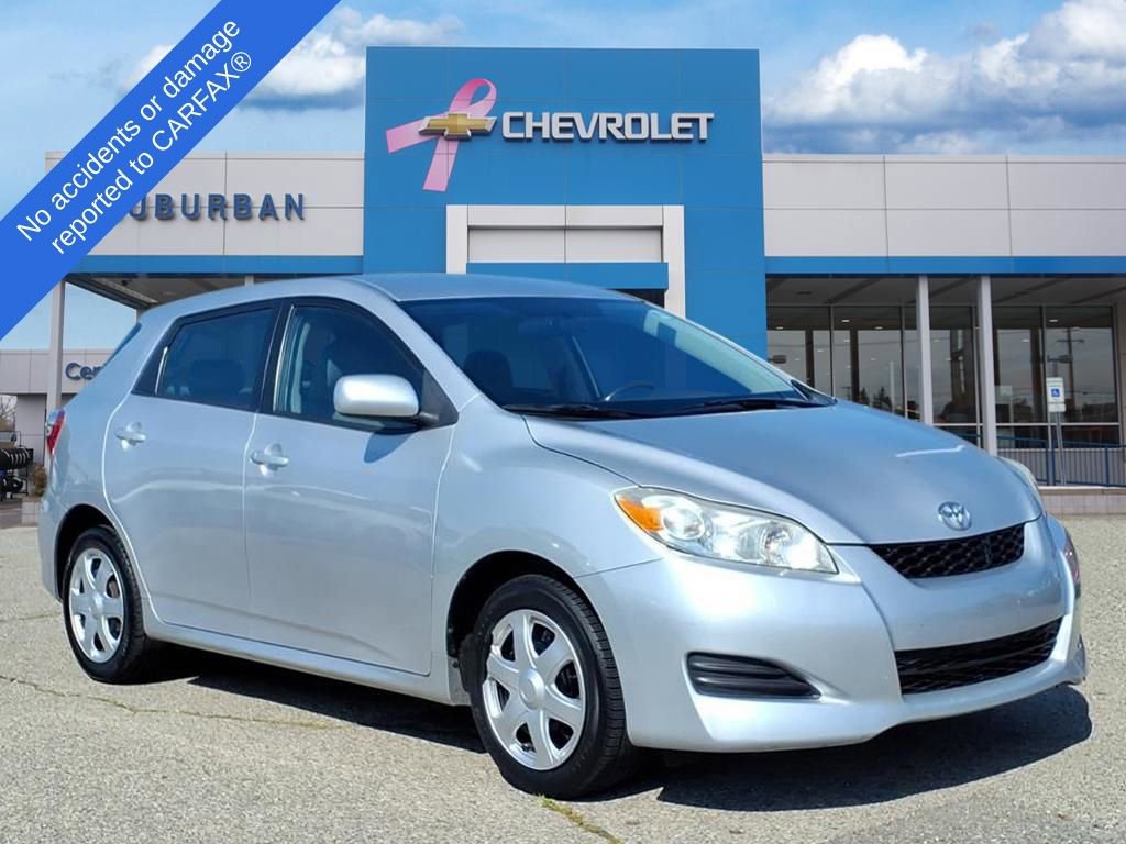 2010 Toyota Corolla Matrix L 4WD photo 3