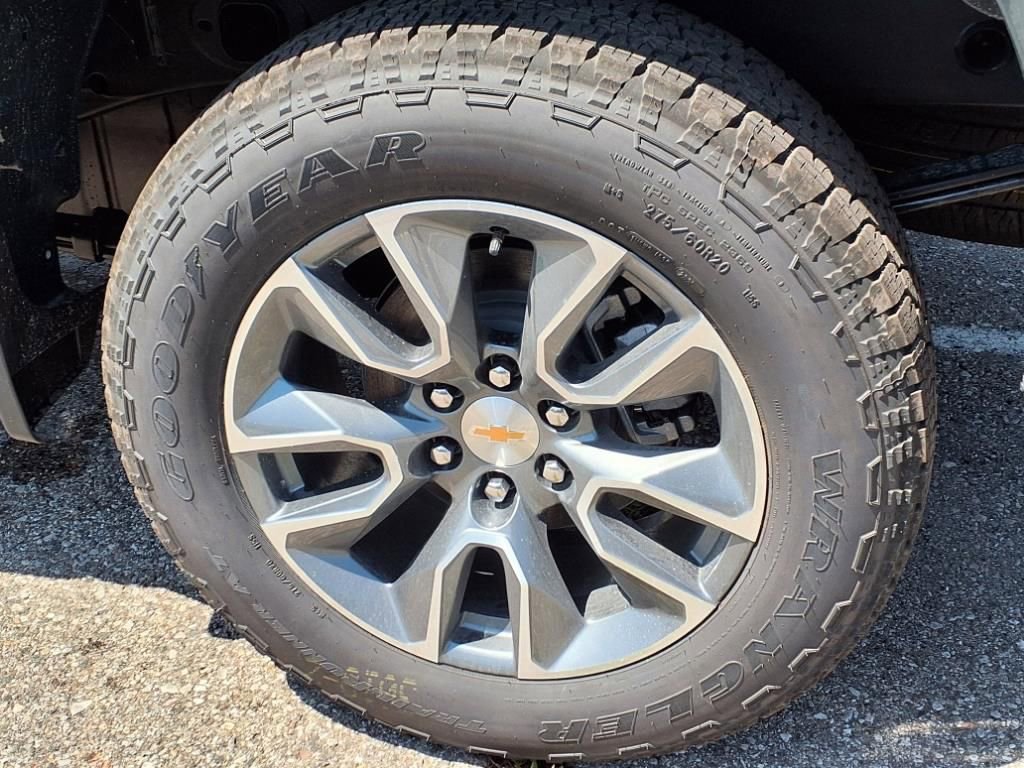 Thumbnail: 2026 Chevrolet Silverado 1500 - 7