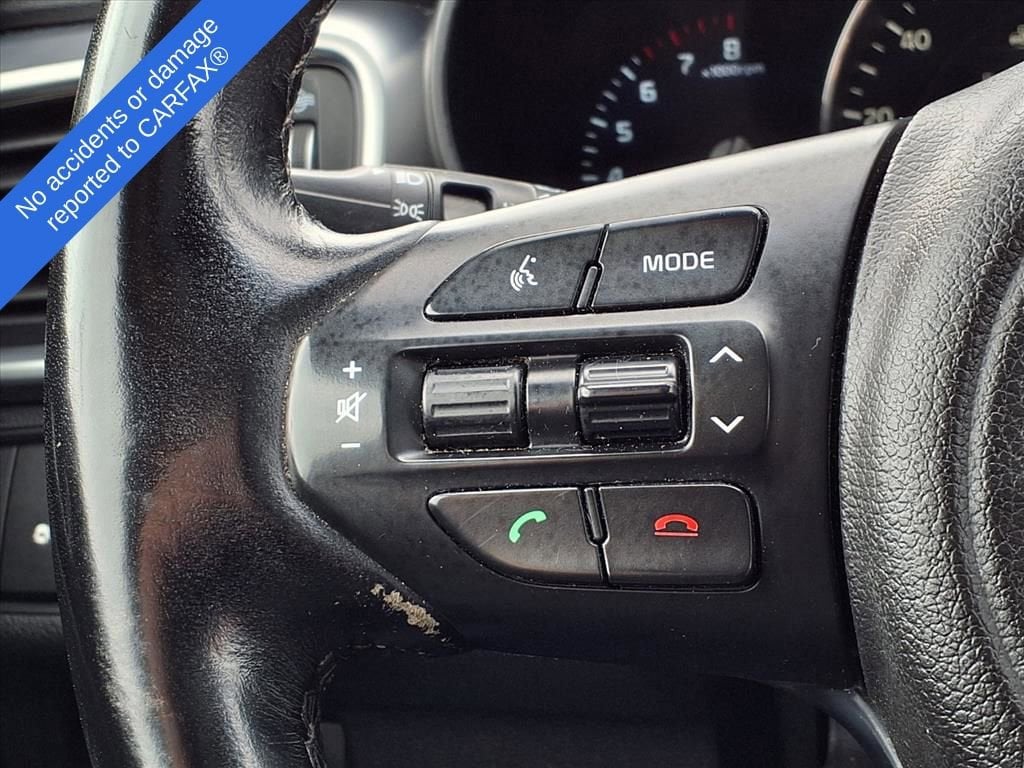 Thumbnail: 2016 Kia Sorento - 24