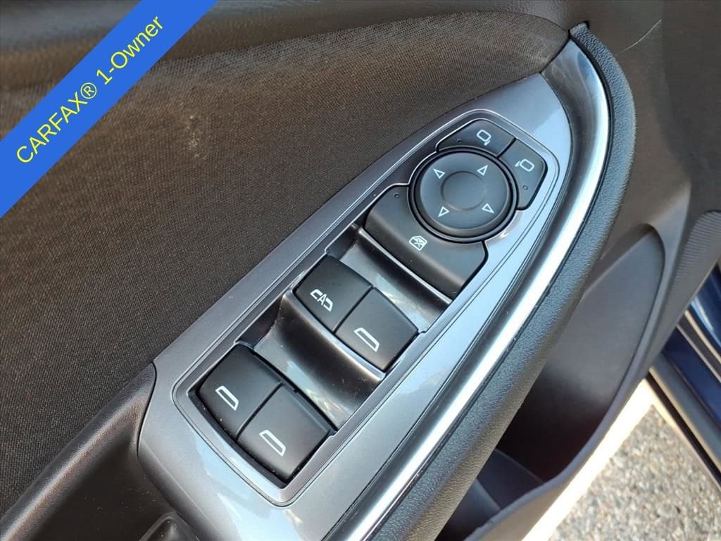 Thumbnail: 2016 Chevrolet Malibu - 14