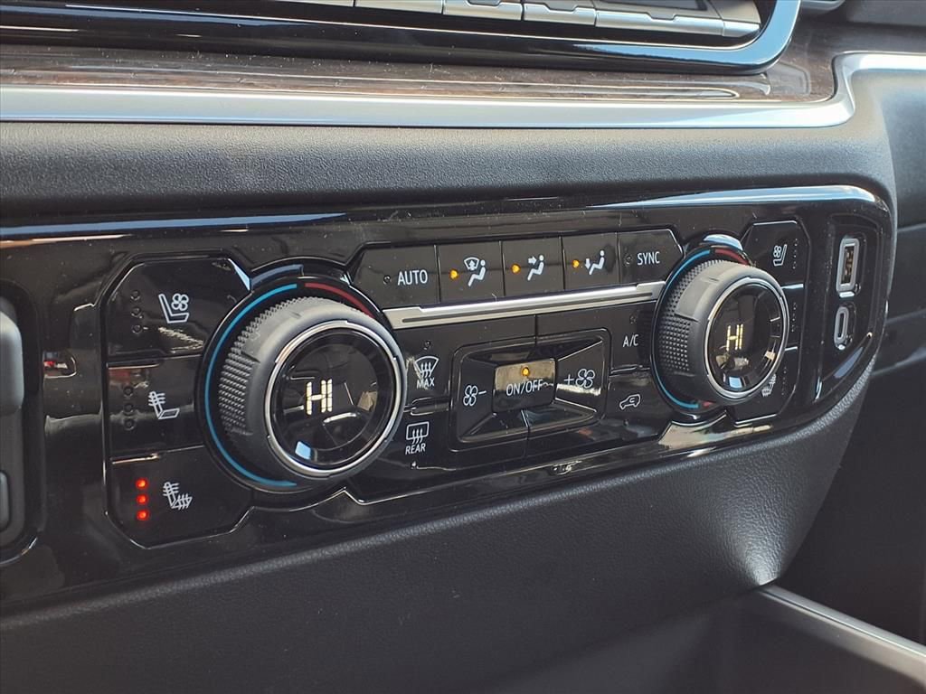 Thumbnail: 2026 Chevrolet Silverado 1500 - 21