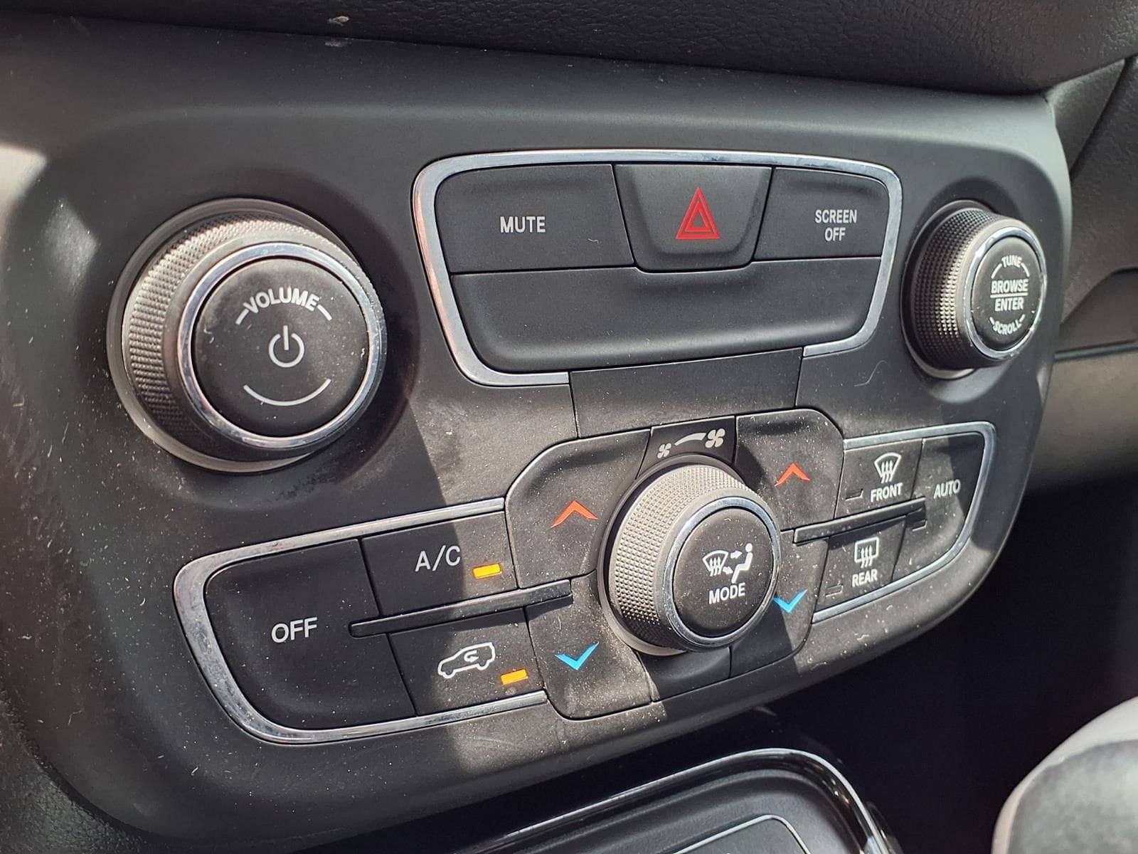 Thumbnail: 2018 Jeep Compass - 27