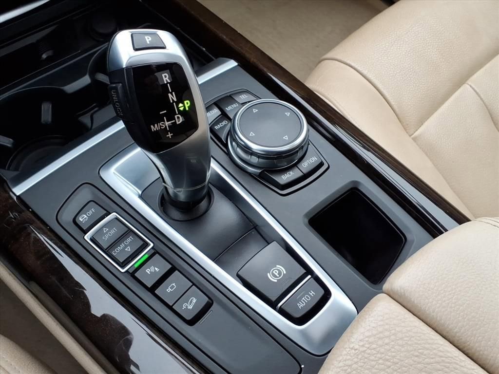 Thumbnail: 2015 BMW X5 - 22