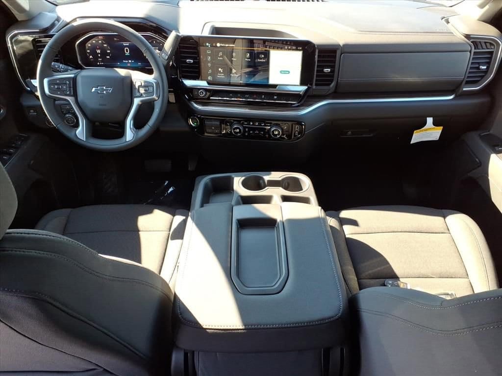 Thumbnail: 2026 Chevrolet Silverado 1500 - 9