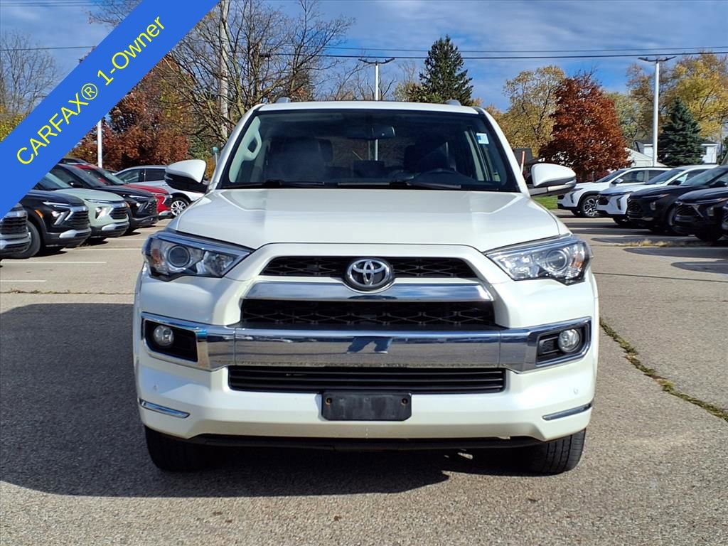 2016 Toyota 4Runner Limited photo 2