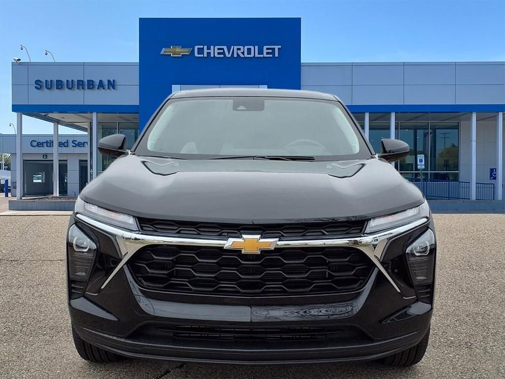 Thumbnail: 2026 Chevrolet Trax - 2