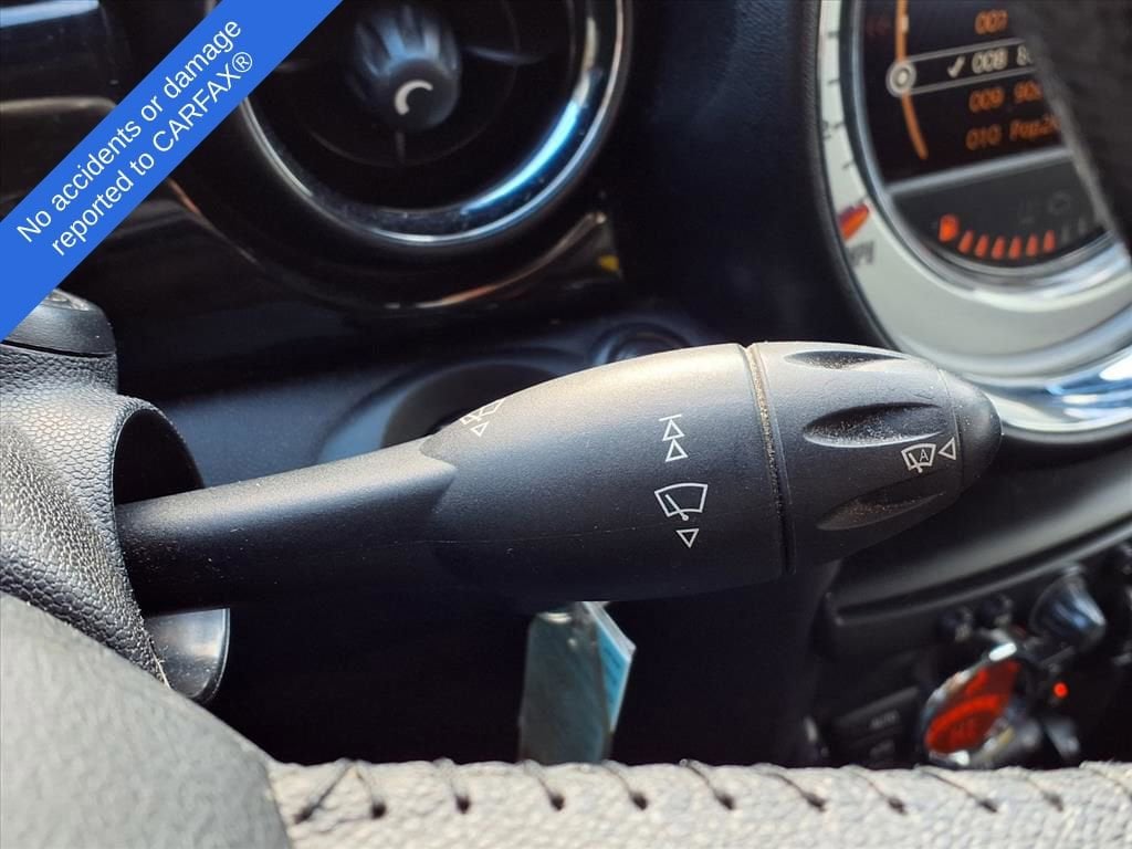 Thumbnail: 2012 MINI Cooper Roadster - 21