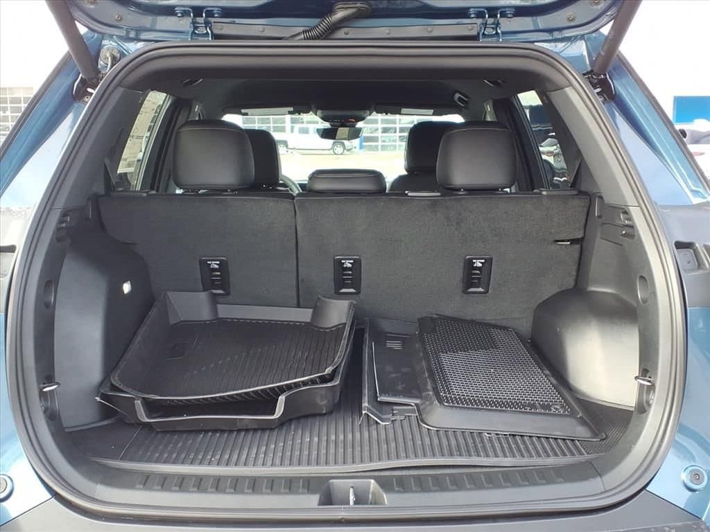 Thumbnail: 2026 Chevrolet Equinox - 8