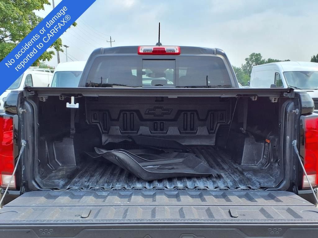 Thumbnail: 2023 Chevrolet Colorado - 11