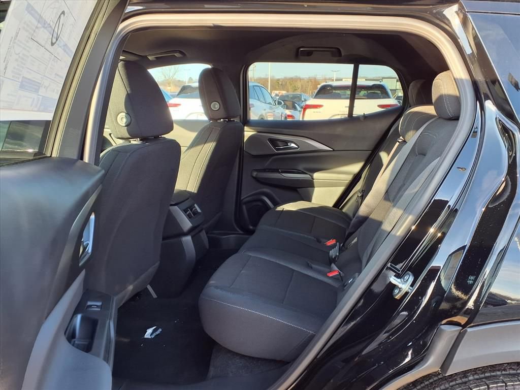 Thumbnail: 2026 Chevrolet Equinox - 9