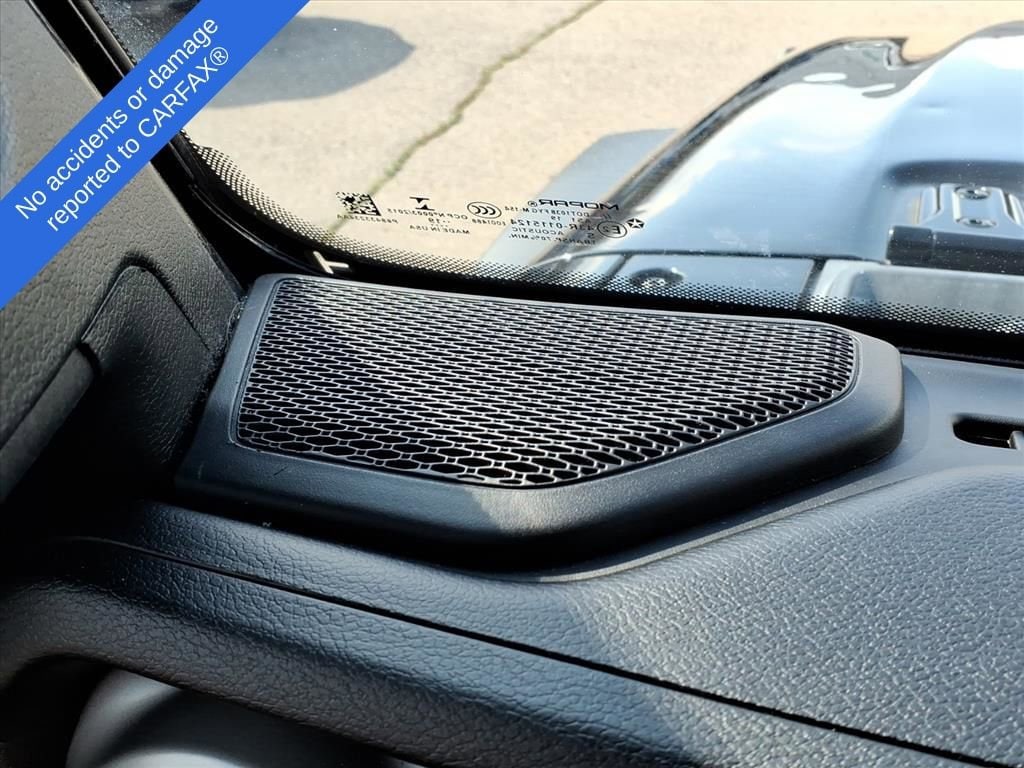 Thumbnail: 2020 Jeep Gladiator - 26