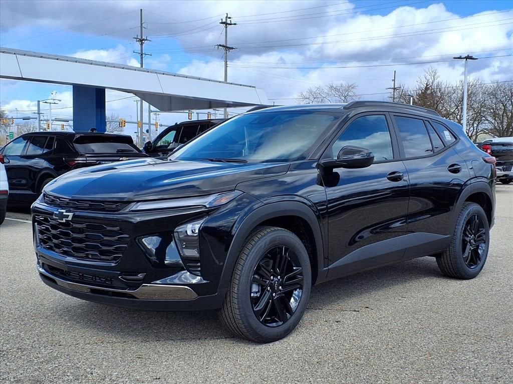 Thumbnail: 2026 Chevrolet Trax - 1