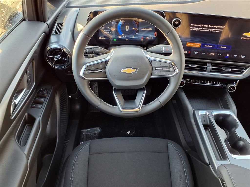 Thumbnail: 2026 Chevrolet Equinox - 11