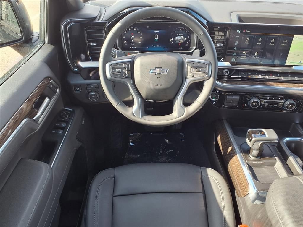 Thumbnail: 2026 Chevrolet Silverado 1500 - 12