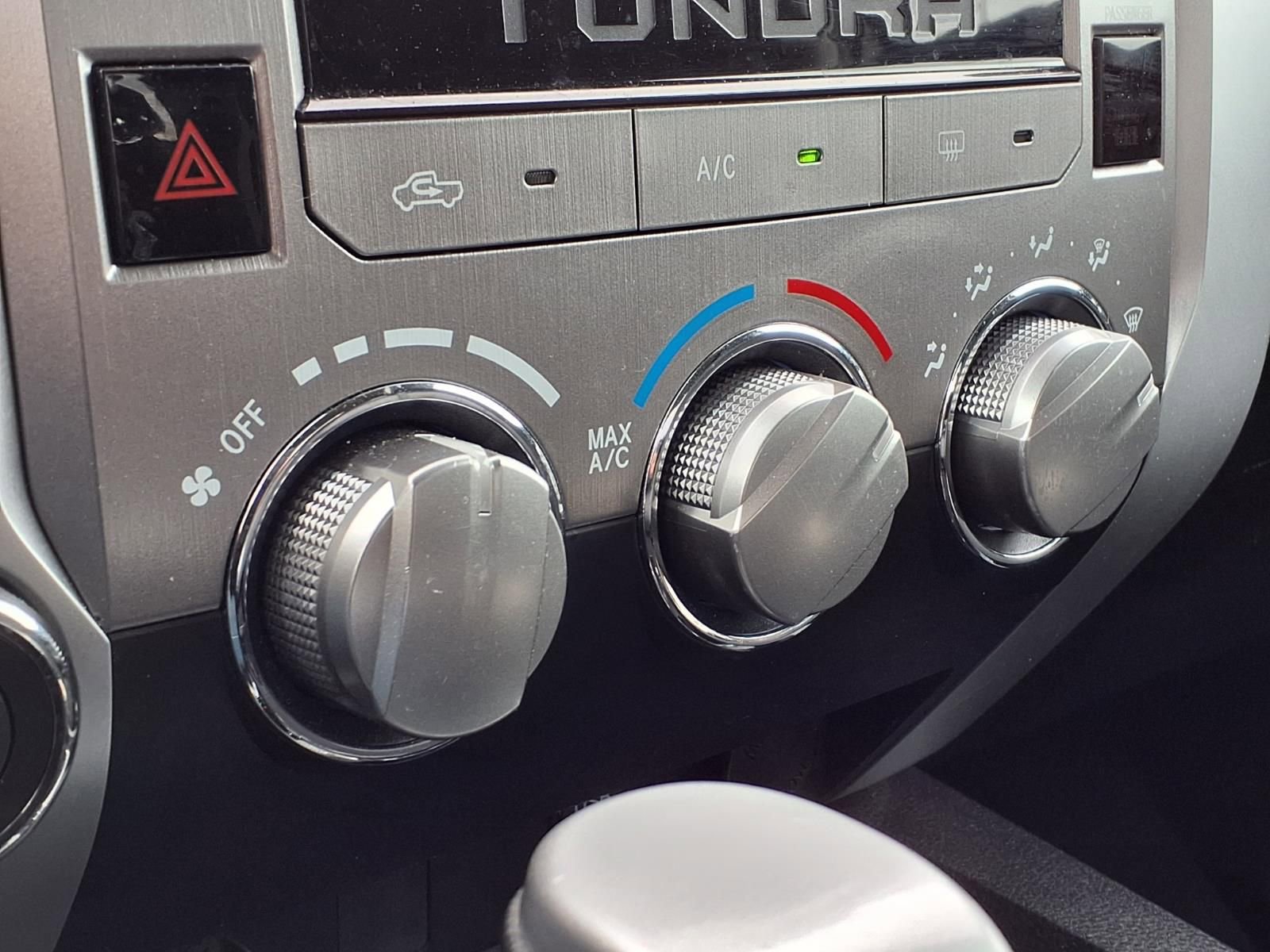 Thumbnail: 2015 Toyota Tundra - 26