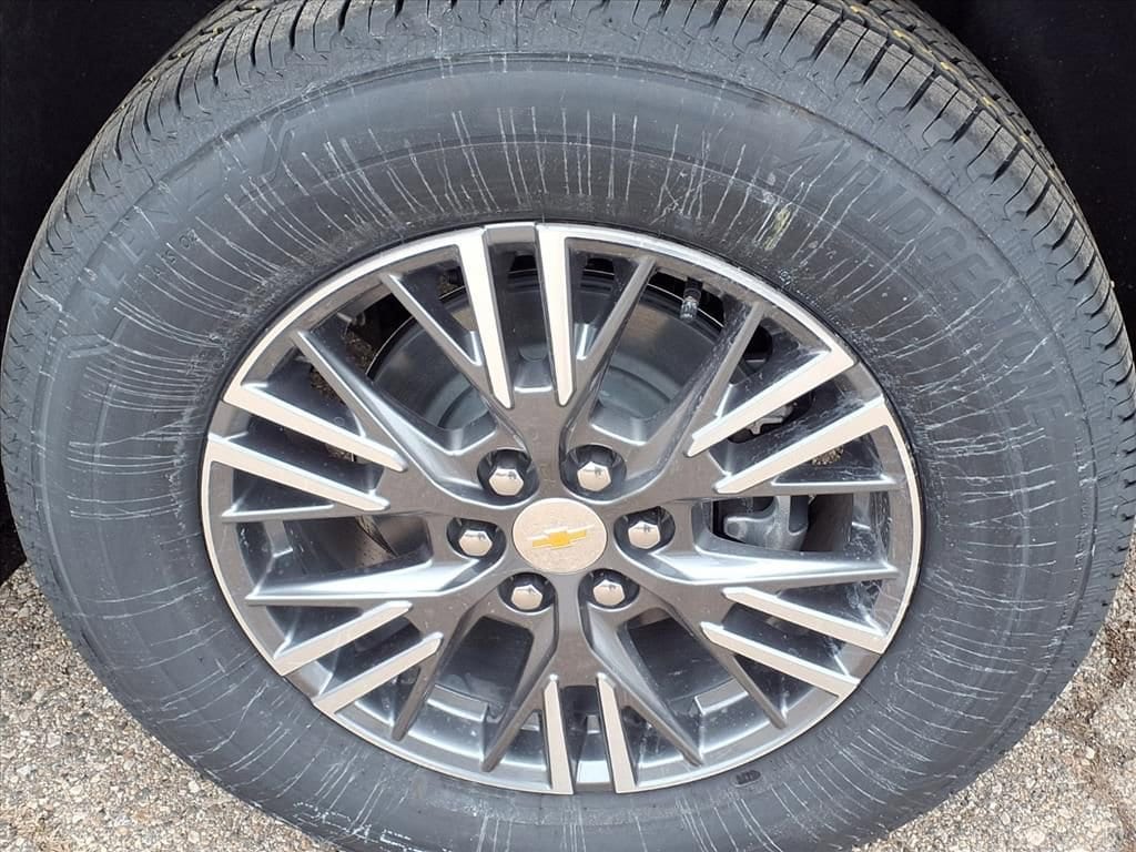 Thumbnail: 2026 Chevrolet Traverse - 7