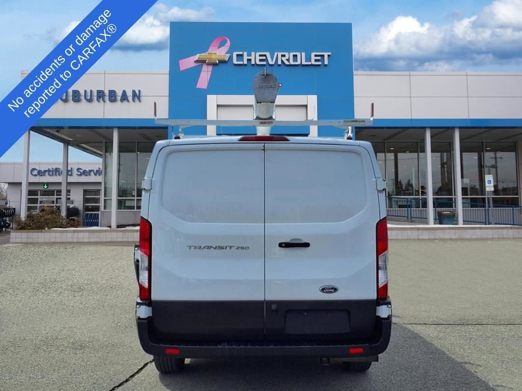 Thumbnail: 2021 Ford Transit Series - 7