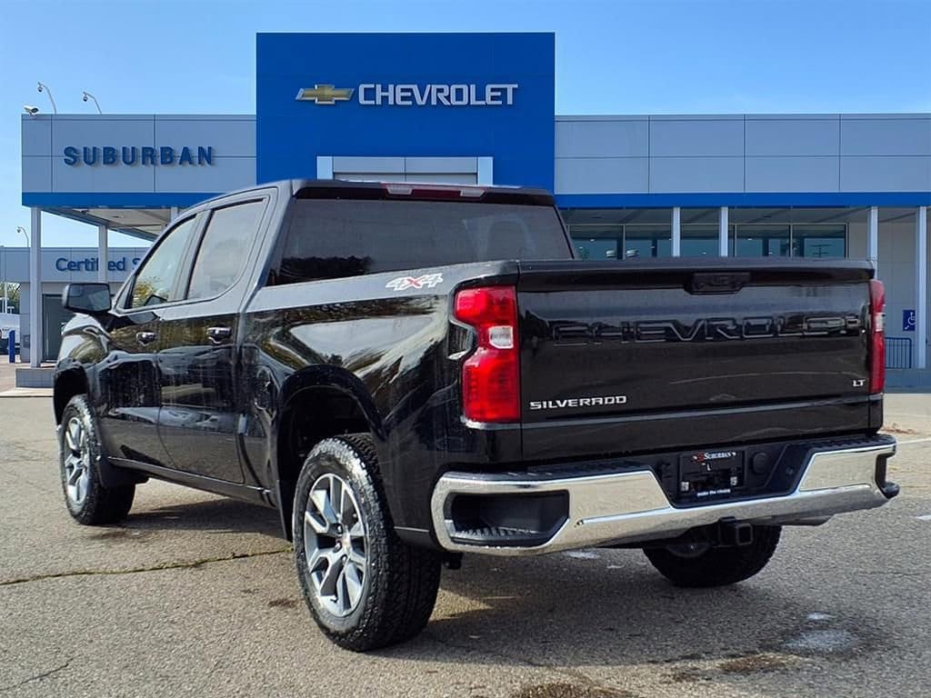 Thumbnail: 2026 Chevrolet Silverado 1500 - 6