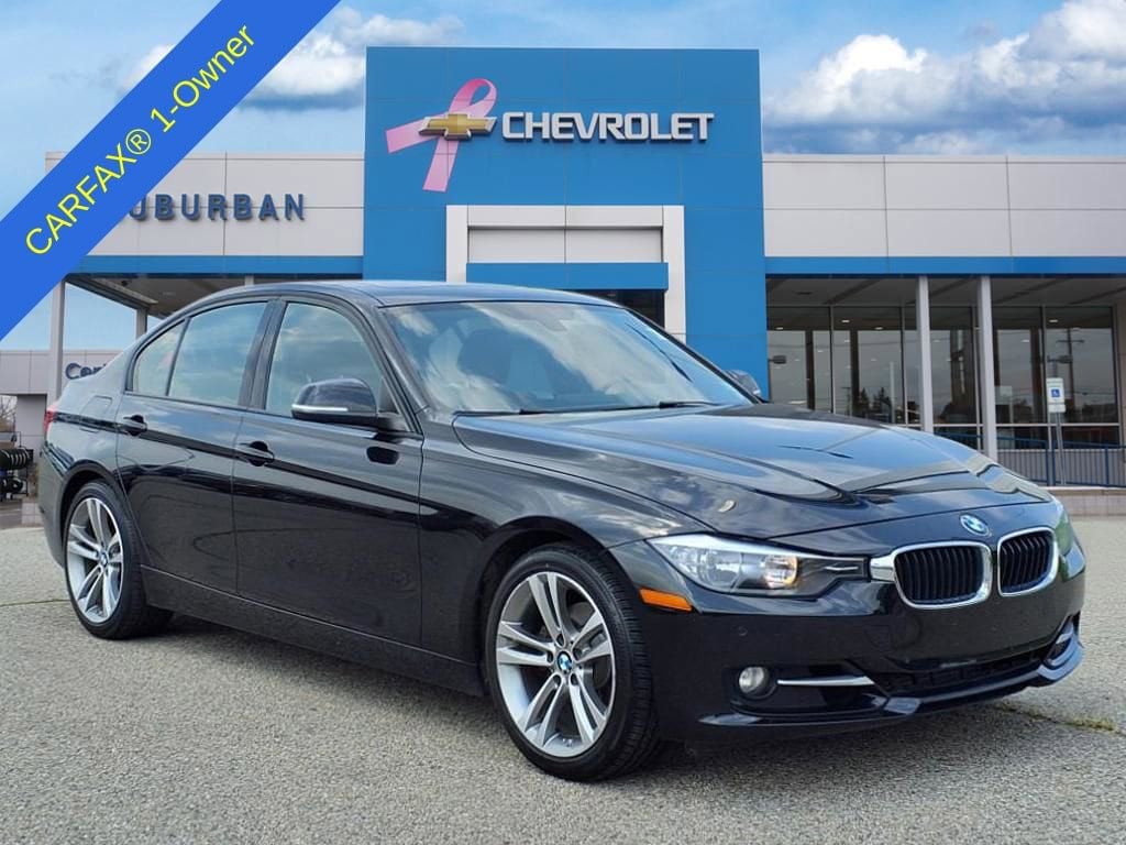 Thumbnail: 2014 BMW 3 Series - 3