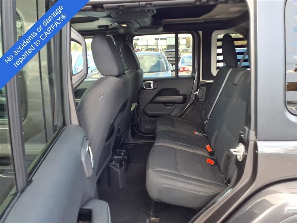 Thumbnail: 2018 Jeep Wrangler - 12