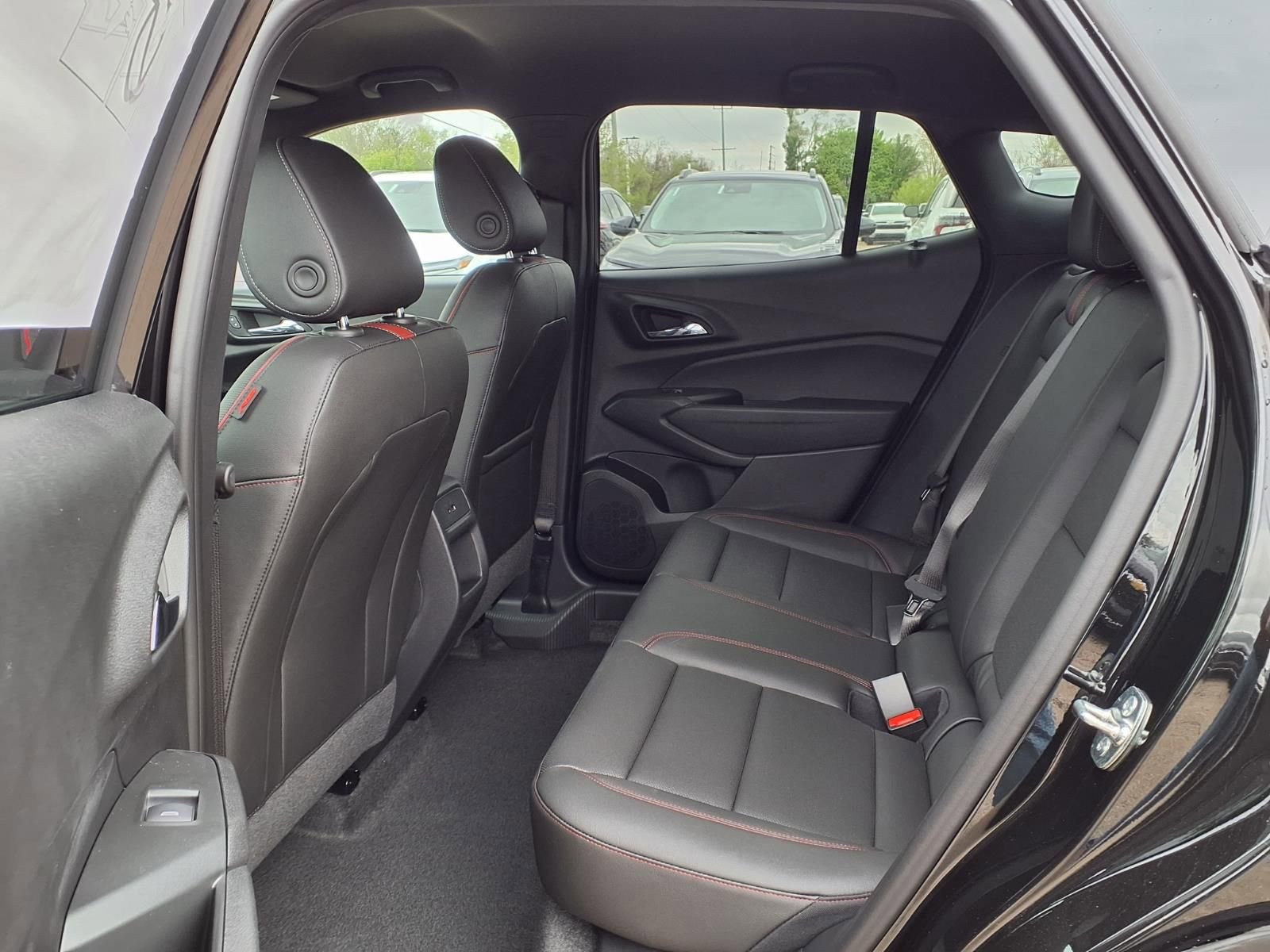 Thumbnail: 2026 Chevrolet Trax - 9