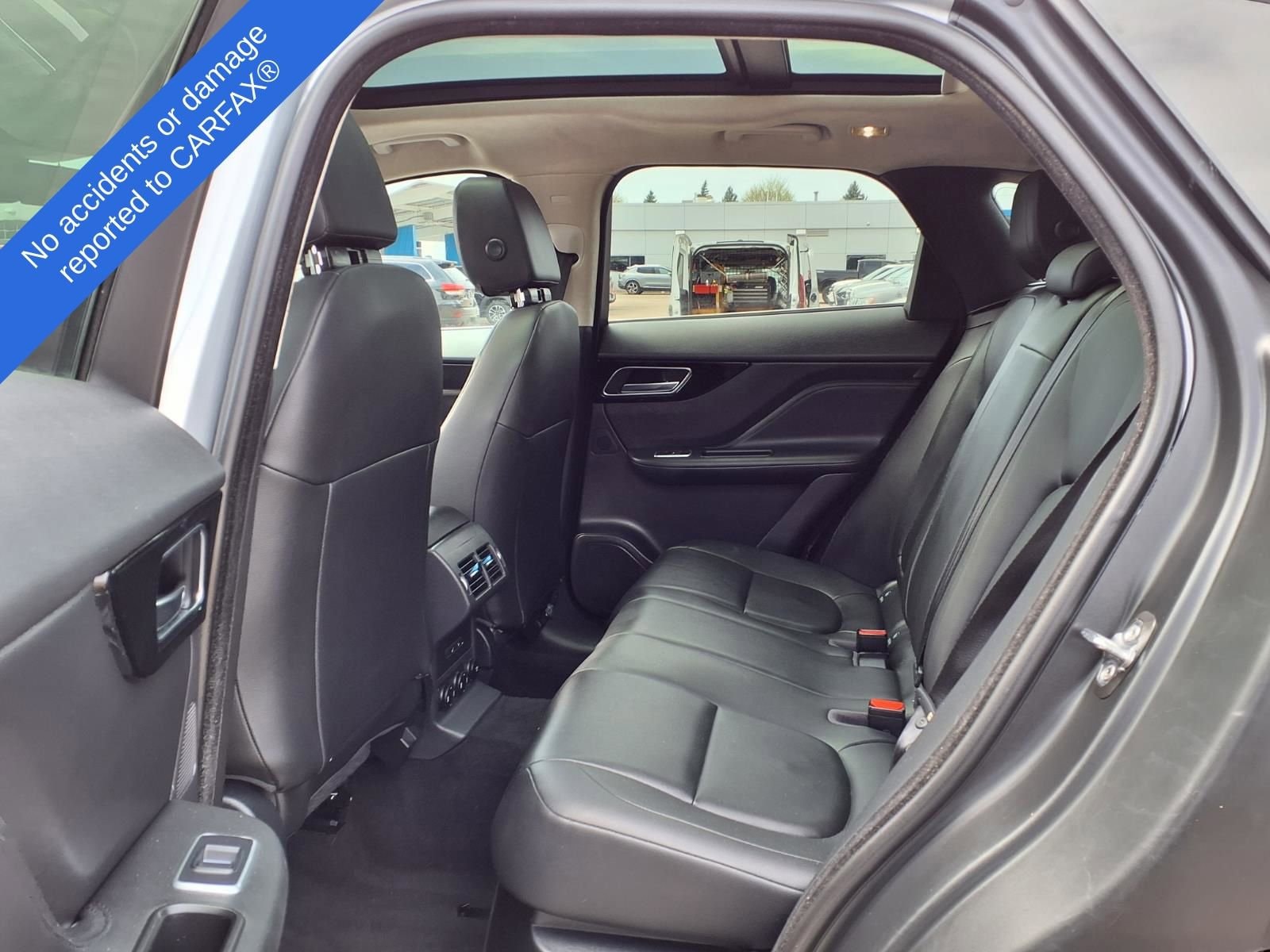 Thumbnail: 2019 Jaguar F-Pace - 13