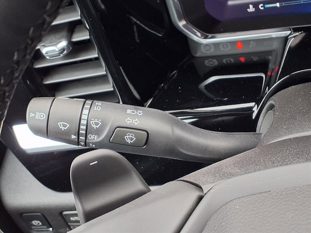 Thumbnail: 2026 Chevrolet Silverado 1500 - 14