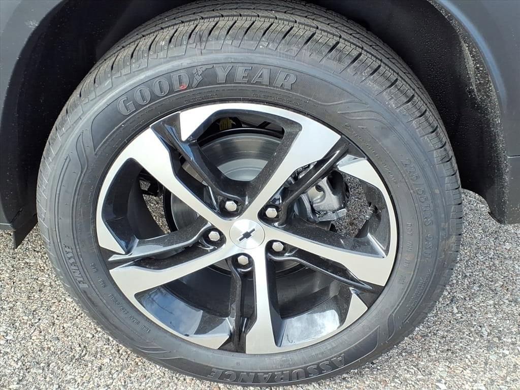 Thumbnail: 2026 Chevrolet Trax - 7