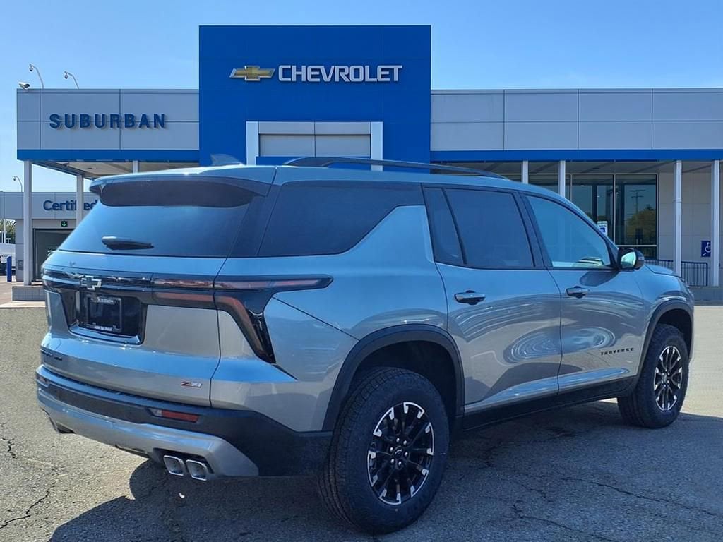 Thumbnail: 2026 Chevrolet Traverse - 4
