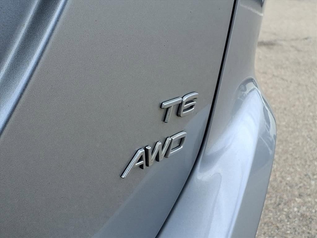 Thumbnail: 2010 Volvo XC60 - 10